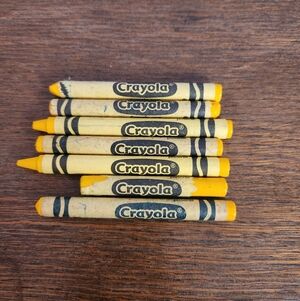 Discontinued Dandelion 7 Crayons